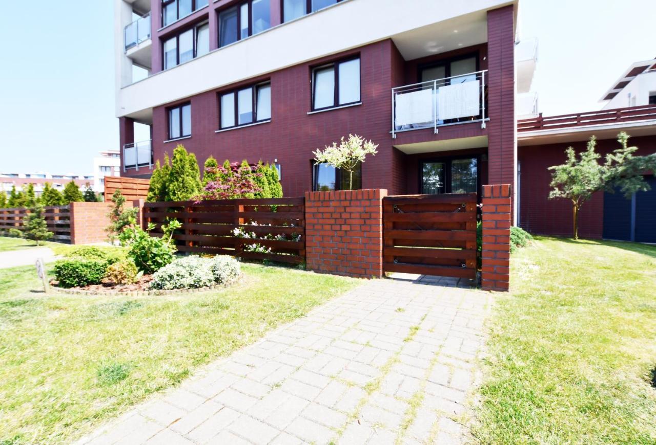 Apartament O2 - Osiedle Jantar Kołobrzeg Kültér fotó